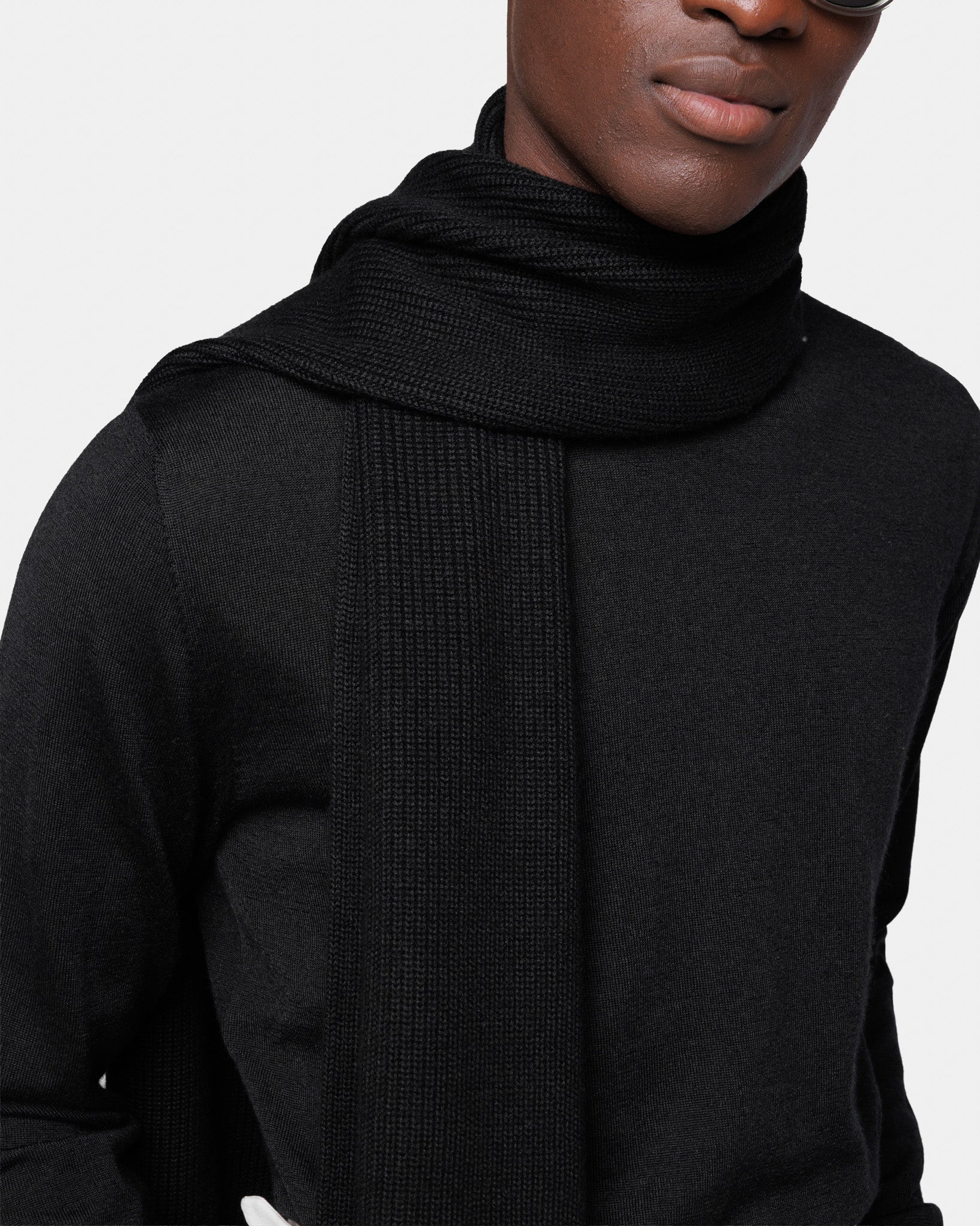 Black Scarf in Cashmere Silk | Filatori